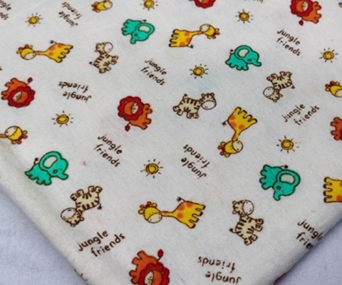 Skin friendly 100% Cotton Cartoon Printed Flannelette Fabric 150-200GSM