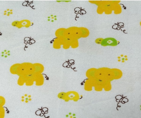 Skin friendly 100% Cotton Cartoon Printed Flannelette Fabric 150-200GSM